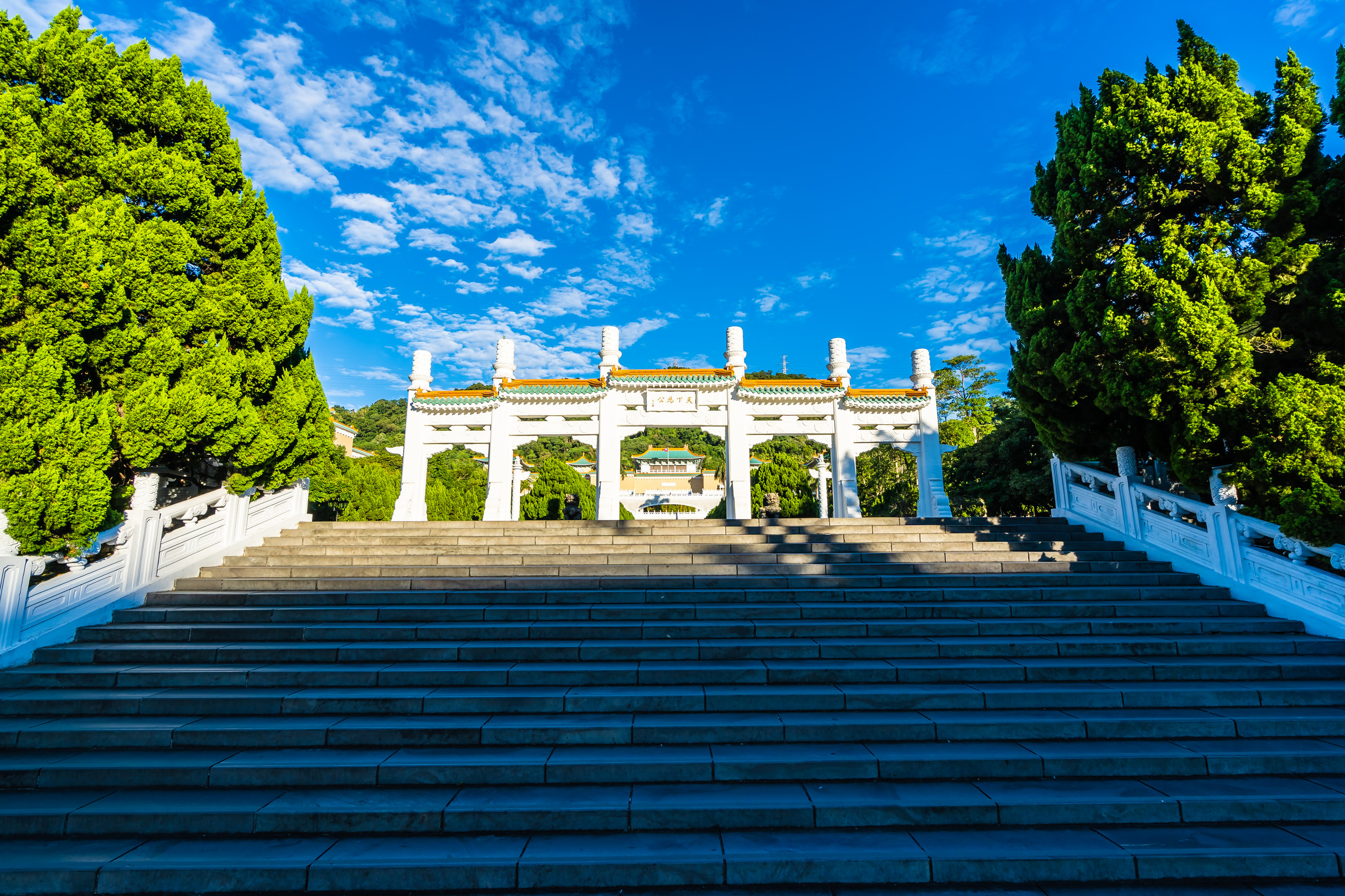 beautiful architecture building exterior of landmark of taipei national palace museum for travel