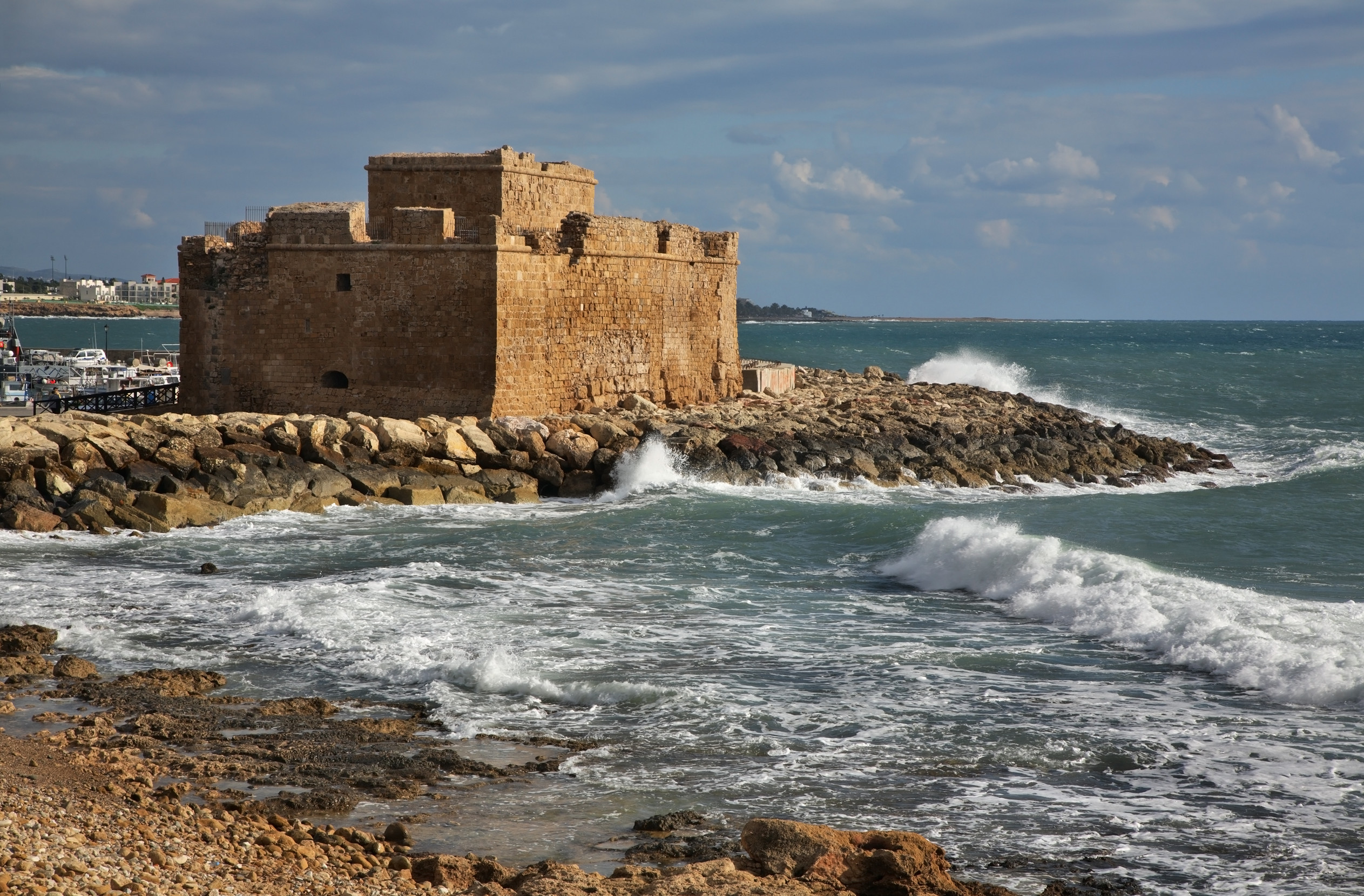 castle in pathos cyprus