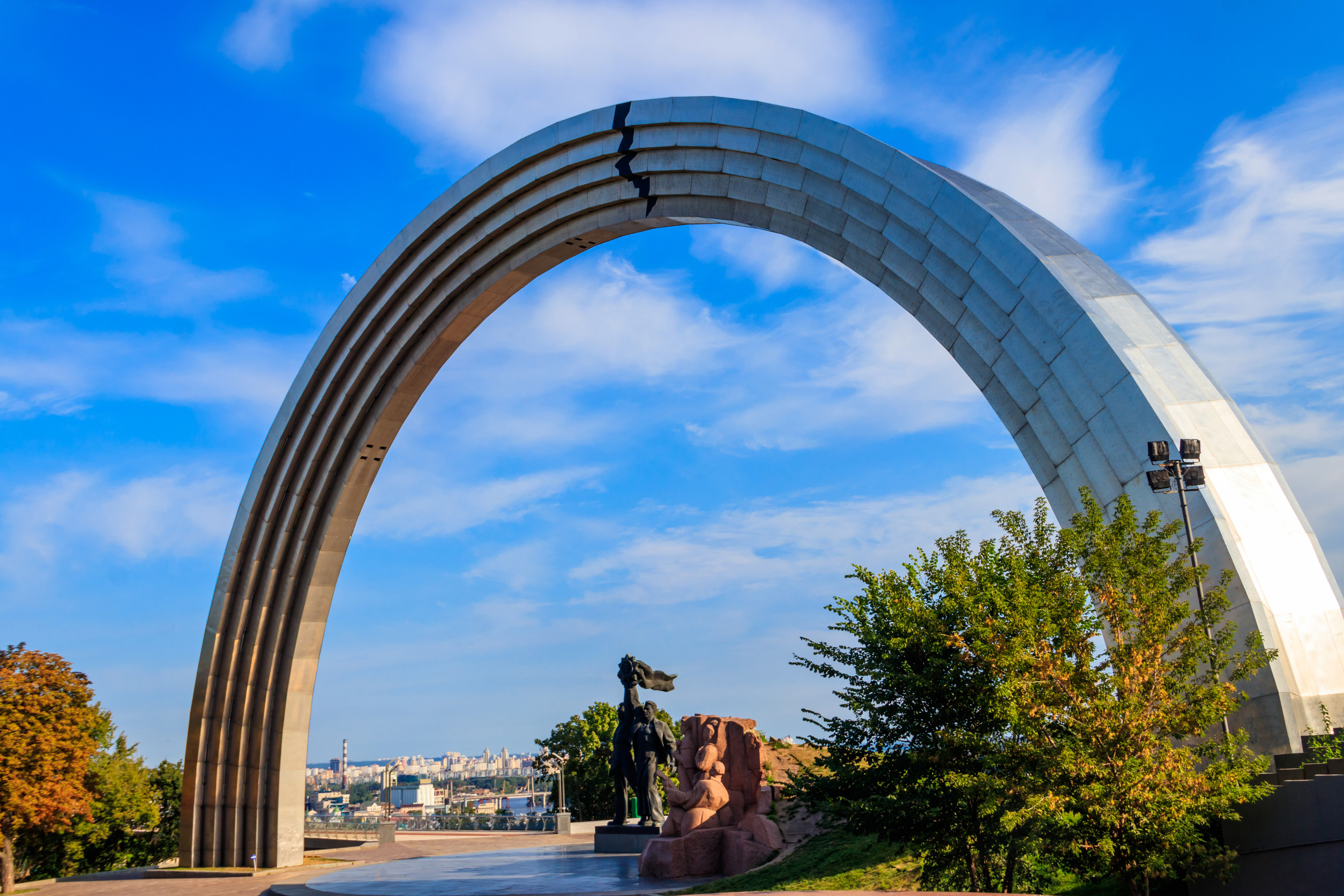 combat monument lugansk region slavyanoserbsk ukraine